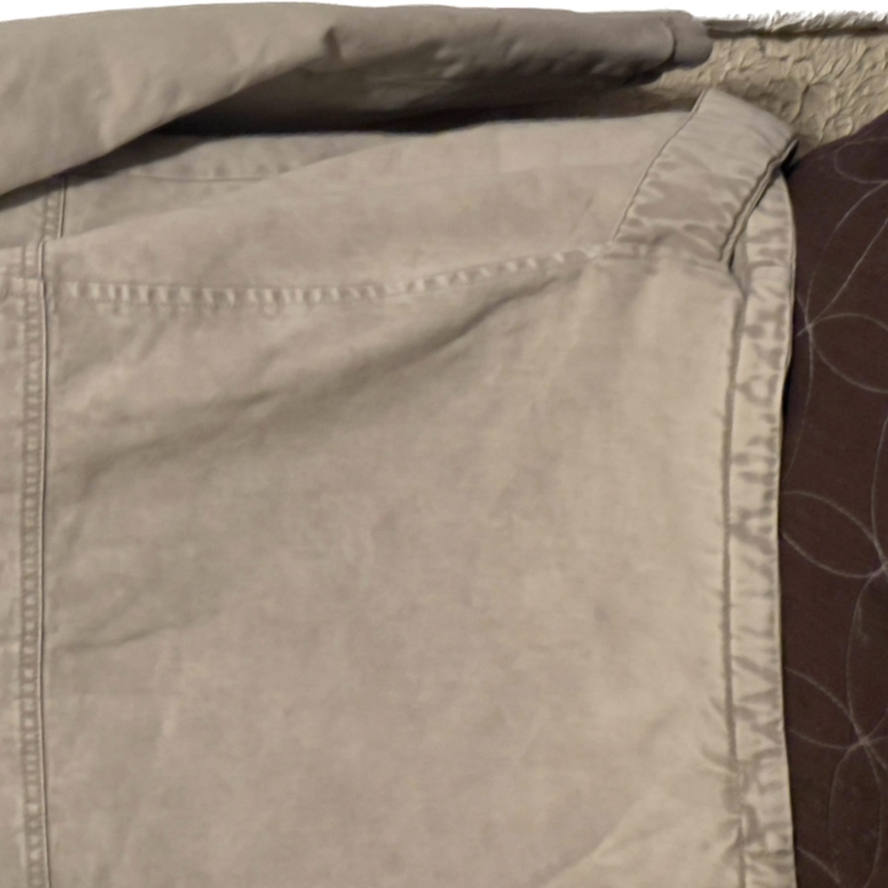 NWT!! Levi Strauss & Co. Women Sherpa lined Trucker Jacket - Picture 5 of 15